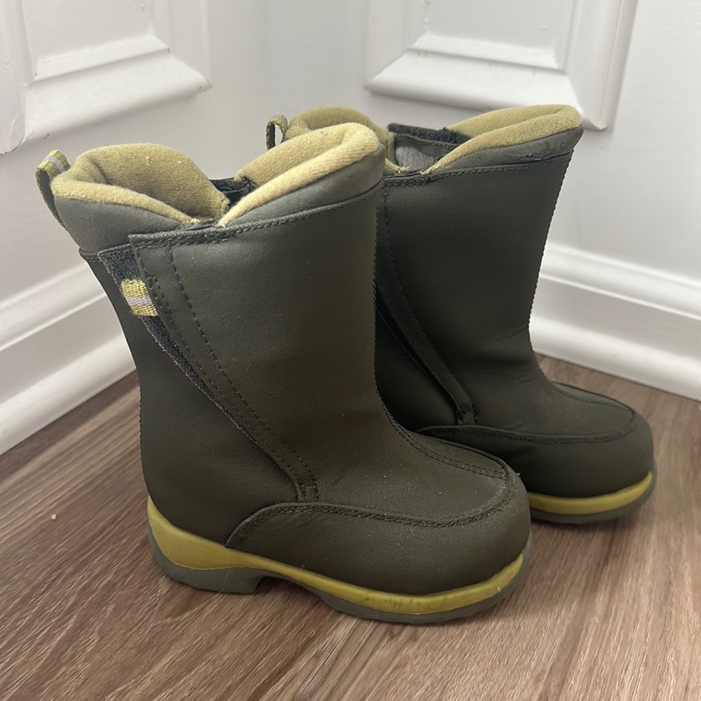 Lands End Kids Snow Boots